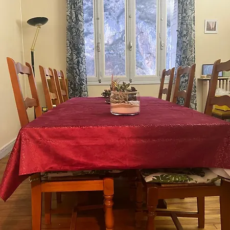 Willa Chez Mimi Ornolac-Ussat-les-Bains